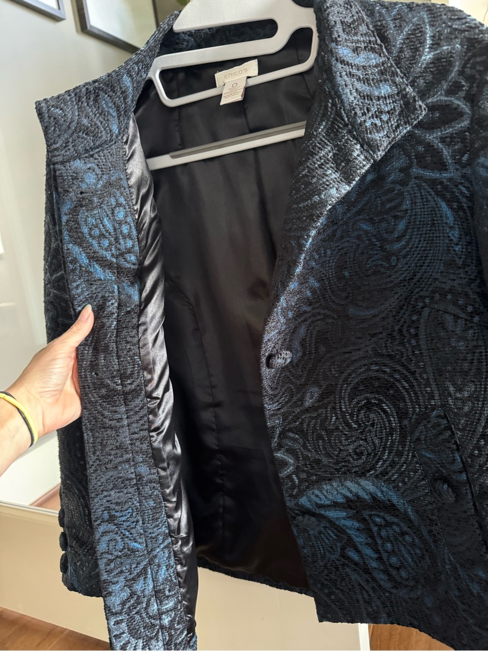 Chico's Black and Blue Paisley-Textured Blazer - Picture 3 of 6